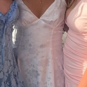 Elegant Lace Dresses in White